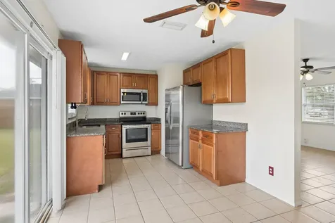 825 SW Canary Terrace Port St Lucie FL 34953