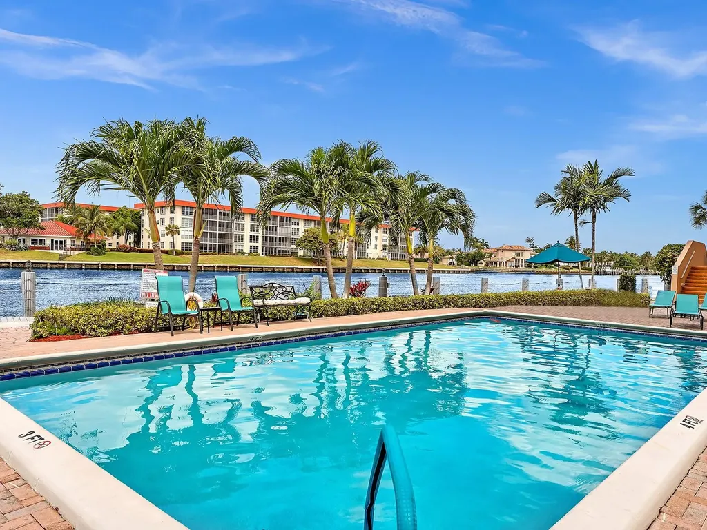 1150 Hillsboro Mile Hillsboro Beach FL 33062