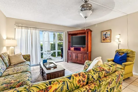 1901 Indian River Boulevard Vero Beach FL 32960
