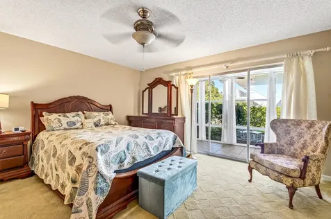 1901 Indian River Boulevard Vero Beach FL 32960