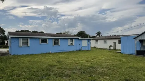 311 NW 11th Avenue Delray Beach FL 33444