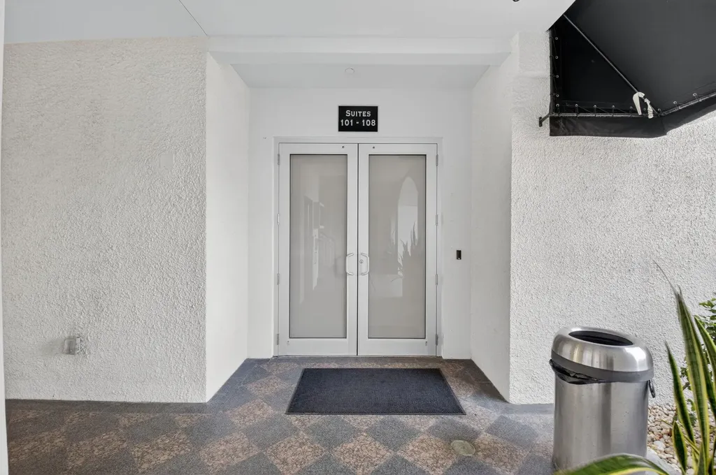 2799 NW 2nd Avenue Boca Raton FL 33431