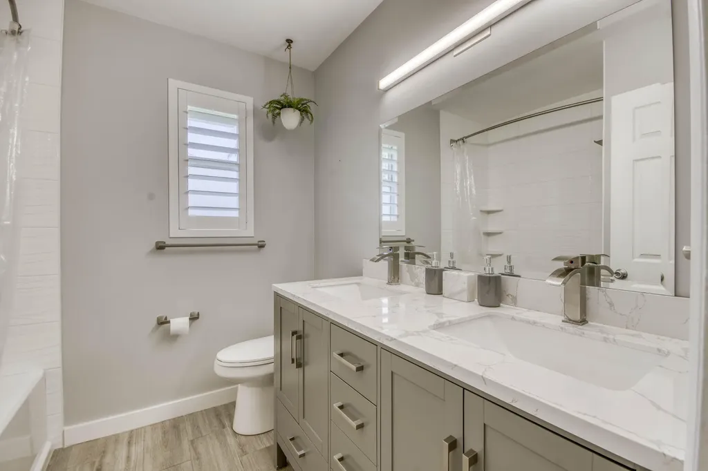 4359 Daffodil Circle N Palm Beach Gardens FL 33410