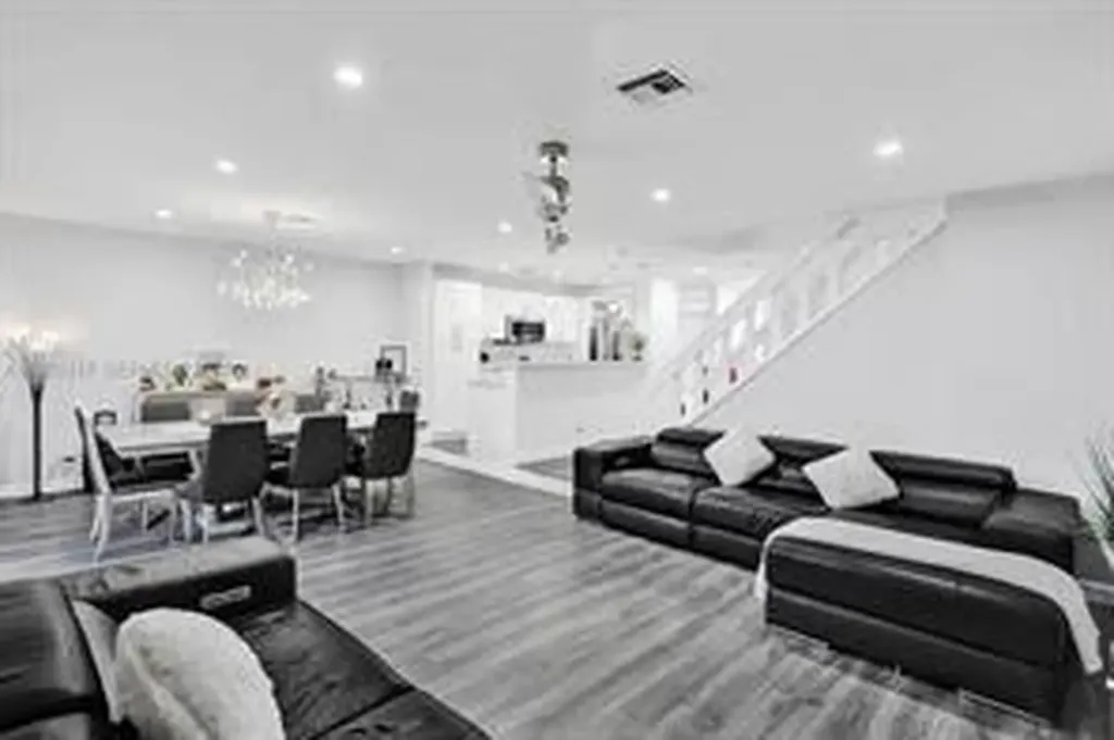 833 NW 81st Avenue Plantation FL 33324