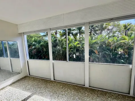 1000 NE 14th Avenue Hallandale Beach FL 33009