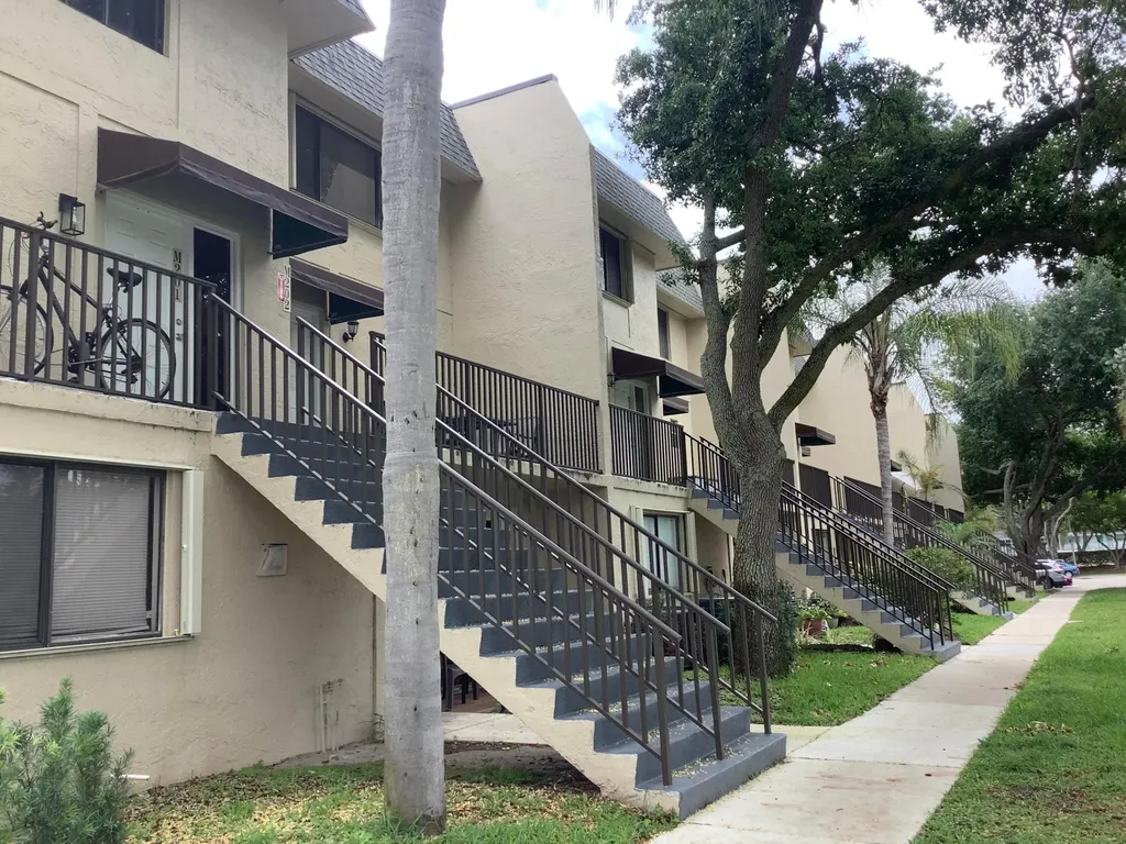 105 Deer Creek Road Deerfield Beach FL 33442