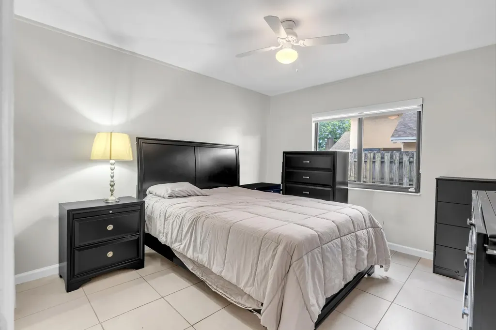 5270 NW 73rd Way Lauderhill FL 33319