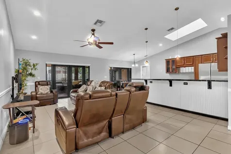 5270 NW 73rd Way Lauderhill FL 33319