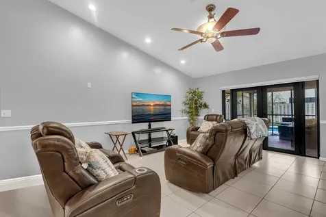 5270 NW 73rd Way Lauderhill FL 33319