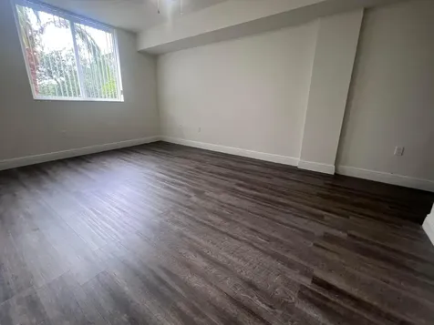 18335 NW 68 Avenue Hialeah FL 33015