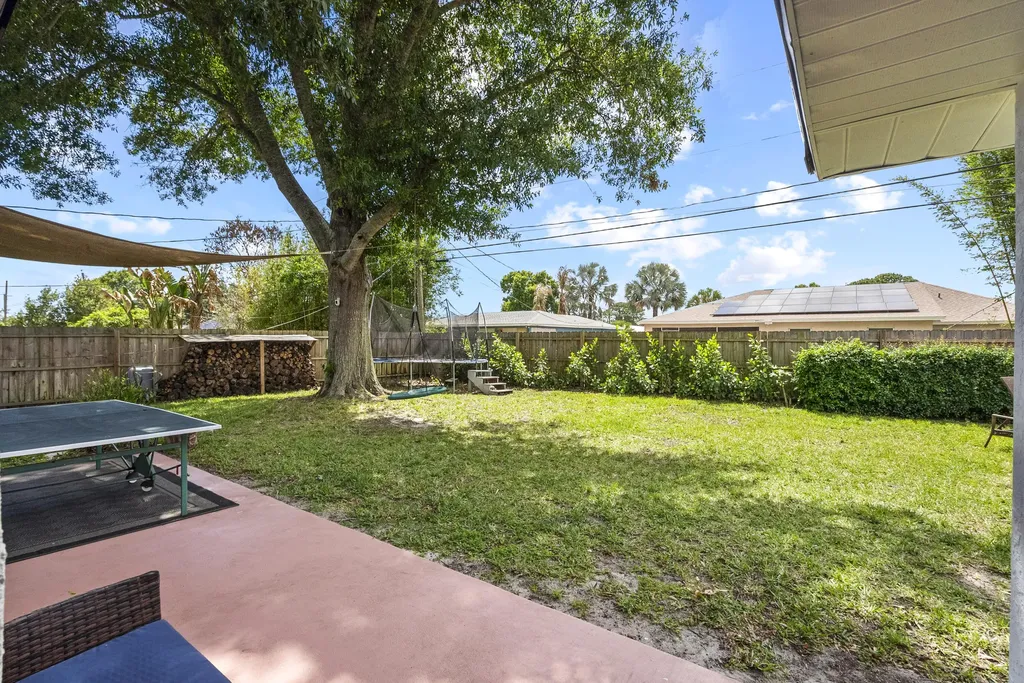1720 SW Beeker Street Port St Lucie FL 34953