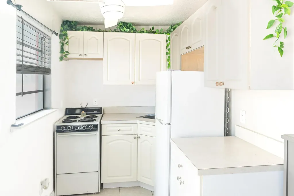 205 Coral Road Boynton Beach FL 33435