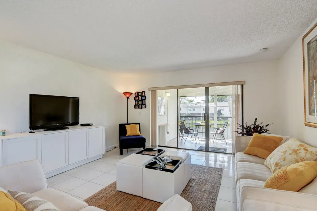 7911 Eastlake Drive Boca Raton FL 33433