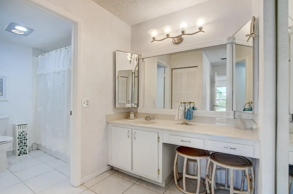 7911 Eastlake Drive Boca Raton FL 33433