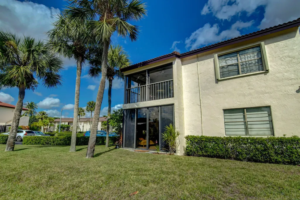 7911 Eastlake Drive Boca Raton FL 33433