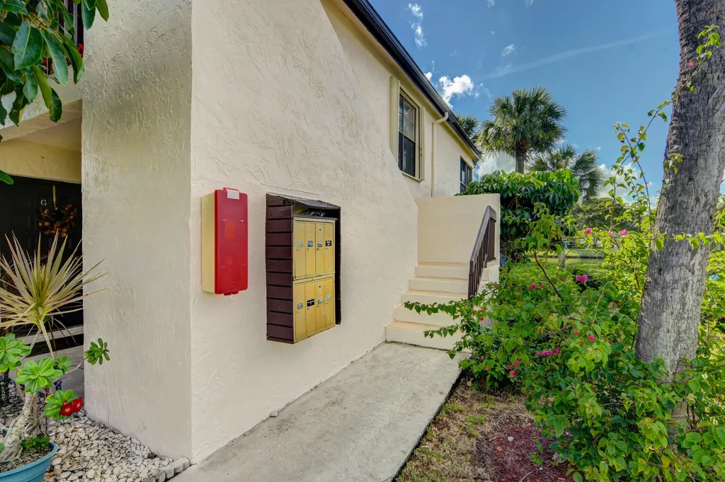 7911 Eastlake Drive Boca Raton FL 33433