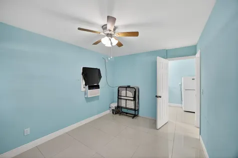 1020 Avon Road West Palm Beach FL 33401