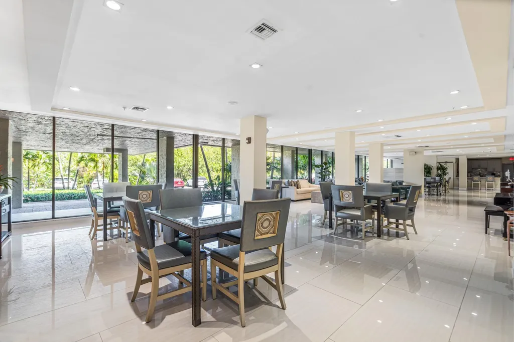 3912 S Ocean Boulevard Highland Beach FL 33487