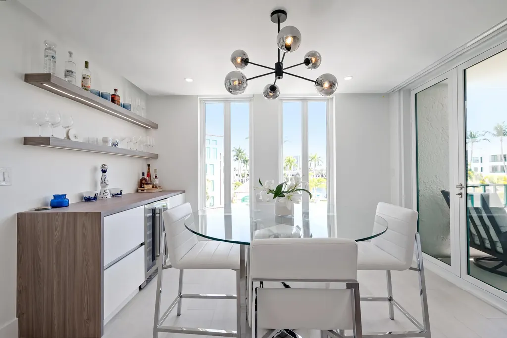 100 SE 5th Avenue Boca Raton FL 33432