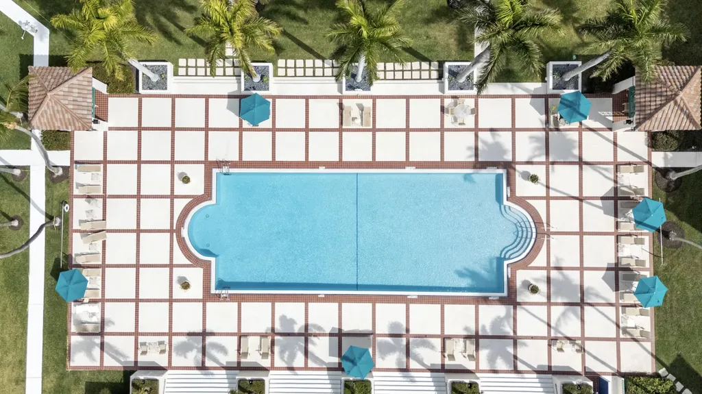 100 SE 5th Avenue Boca Raton FL 33432