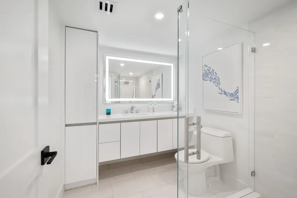 100 SE 5th Avenue Boca Raton FL 33432