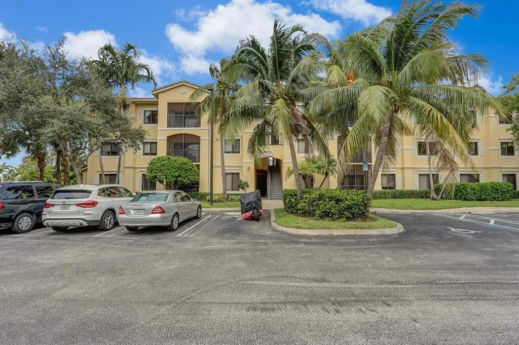 2725 Anzio Court Palm Beach Gardens FL 33410