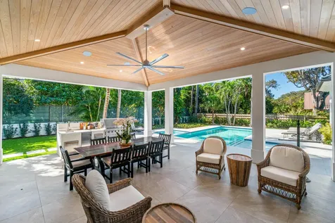 18 NW 15th Street Delray Beach FL 33444