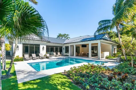 18 NW 15th Street Delray Beach FL 33444