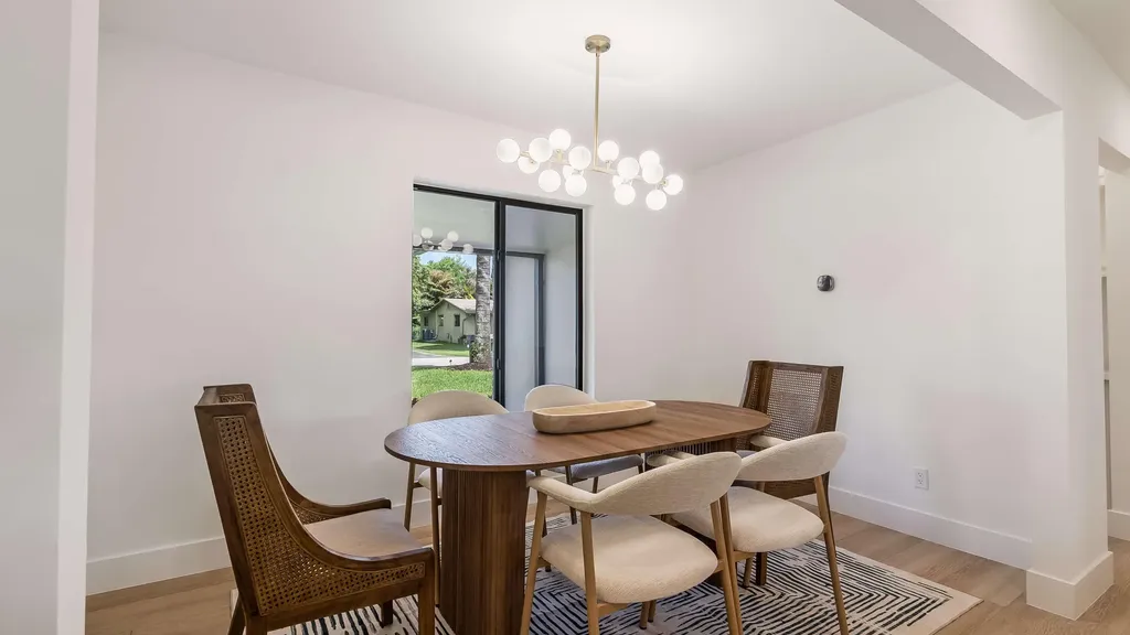 4761 SW 72nd Avenue Davie FL 33314