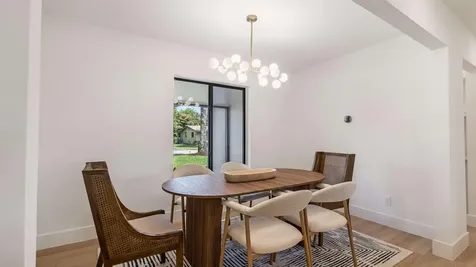 4761 SW 72nd Avenue Davie FL 33314