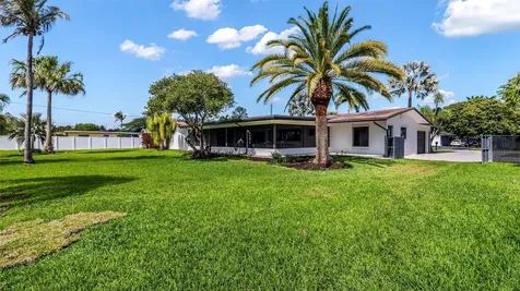 4761 SW 72nd Avenue Davie FL 33314