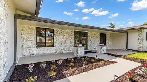 4761 SW 72nd Avenue Davie FL 33314