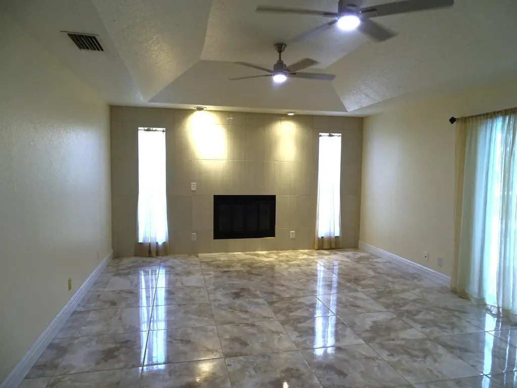 6325 Winding Lake Drive Jupiter FL 33458