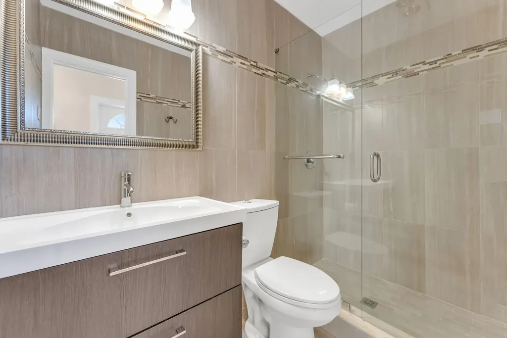 2940 NE 19th Street Pompano Beach FL 33062