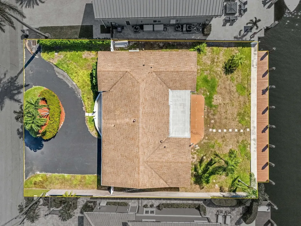 2940 NE 19th Street Pompano Beach FL 33062