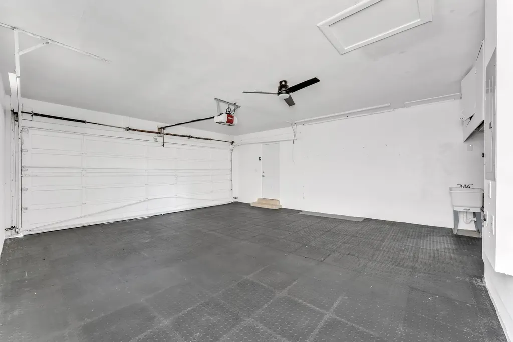 2940 NE 19th Street Pompano Beach FL 33062