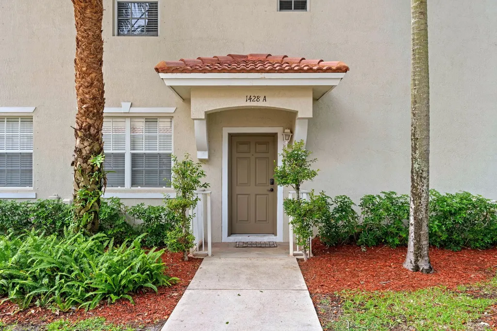 1428 W Wickham Circle Delray Beach FL 33445