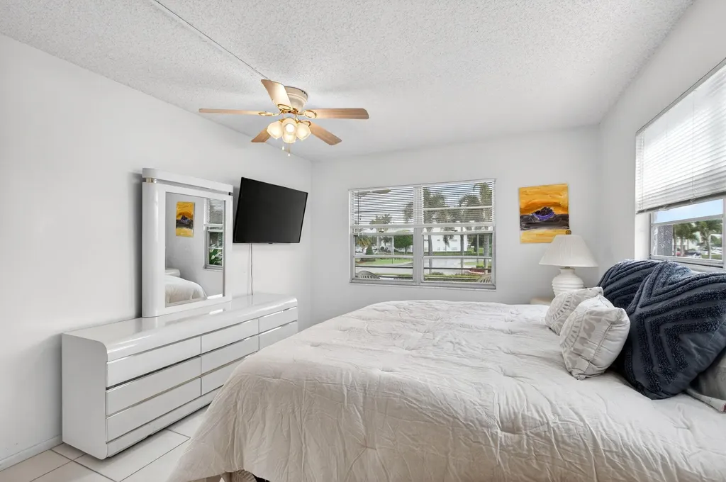 19 Suffolk A Boca Raton FL 33434