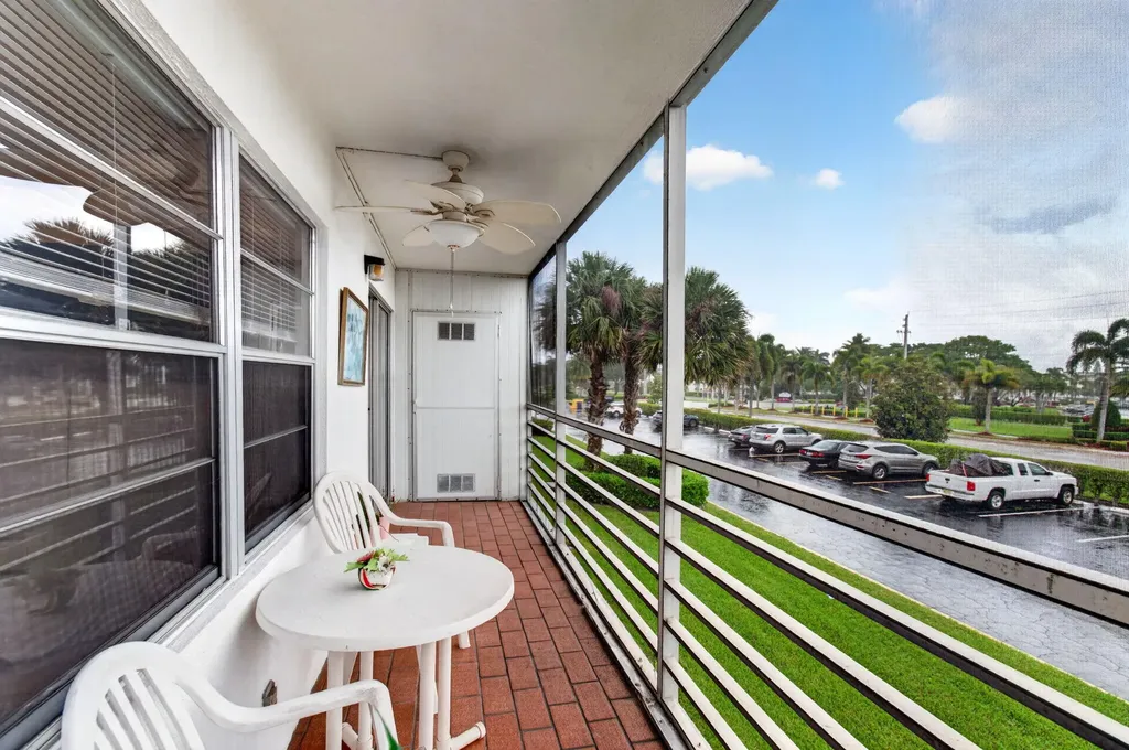 19 Suffolk A Boca Raton FL 33434