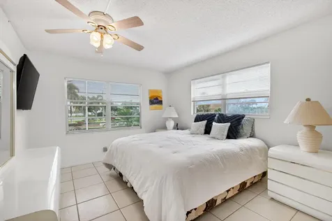19 Suffolk A Boca Raton FL 33434