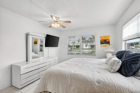 19 Suffolk A Boca Raton FL 33434