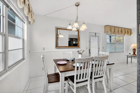 19 Suffolk A Boca Raton FL 33434