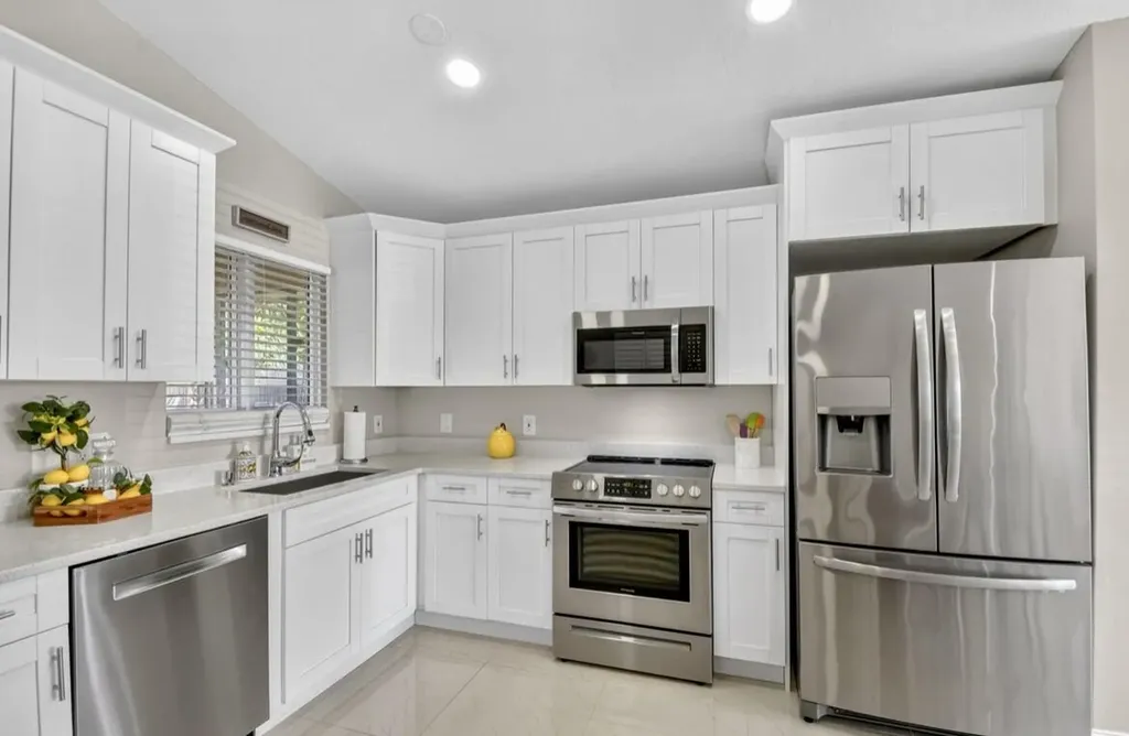 8699 Uranus Terrace West Palm Beach FL 33403