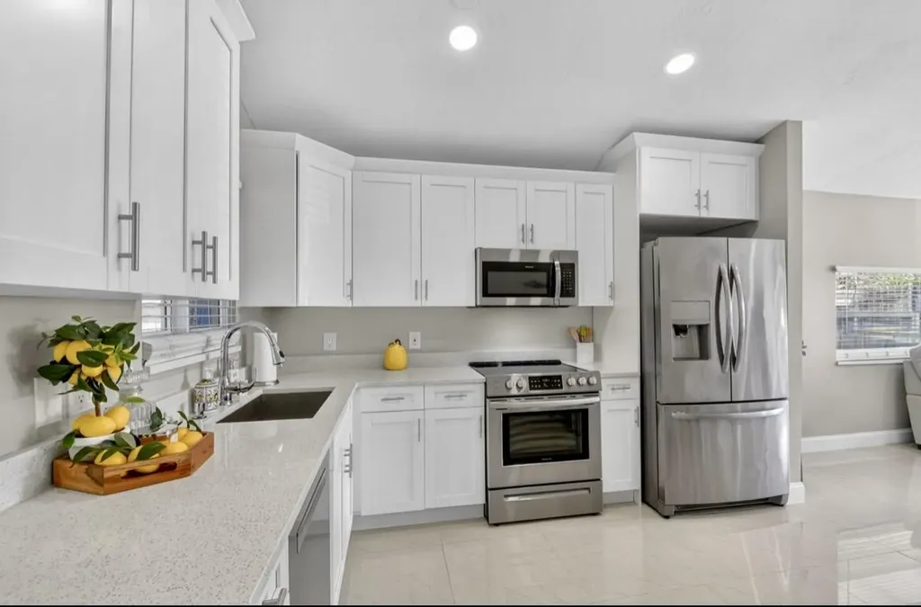 8699 Uranus Terrace West Palm Beach FL 33403