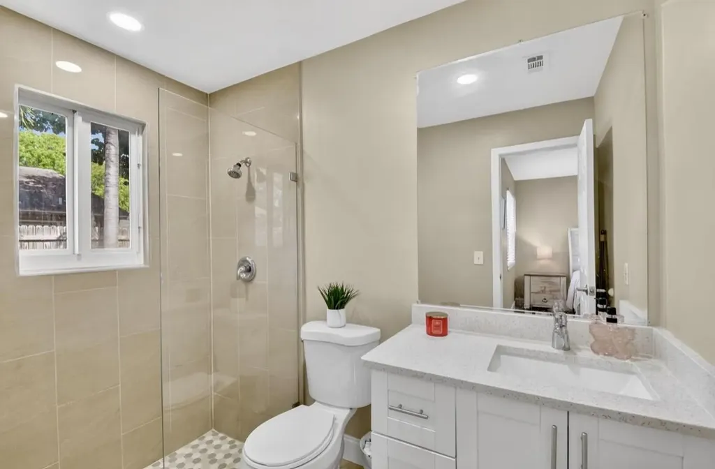 8699 Uranus Terrace West Palm Beach FL 33403