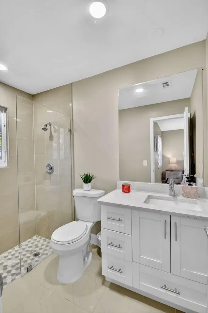 8699 Uranus Terrace West Palm Beach FL 33403