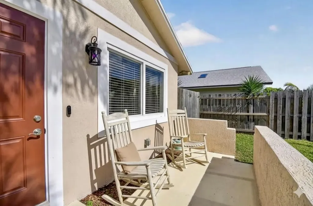 8699 Uranus Terrace West Palm Beach FL 33403