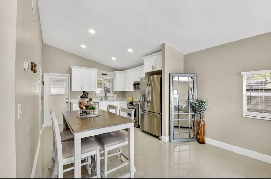 8699 Uranus Terrace West Palm Beach FL 33403