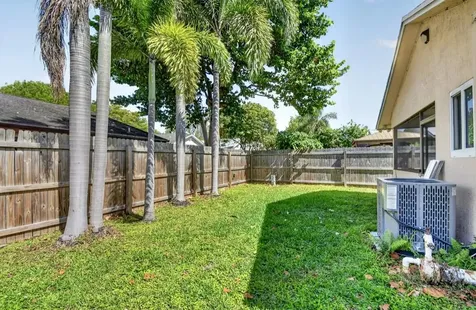 8699 Uranus Terrace West Palm Beach FL 33403