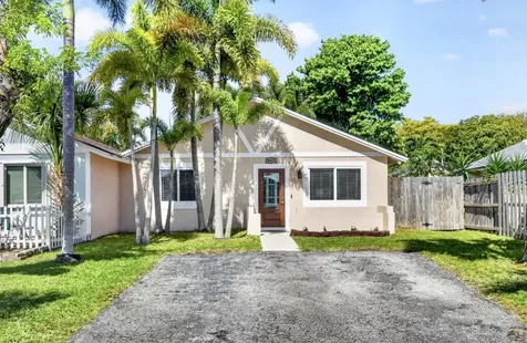 8699 Uranus Terrace West Palm Beach FL 33403